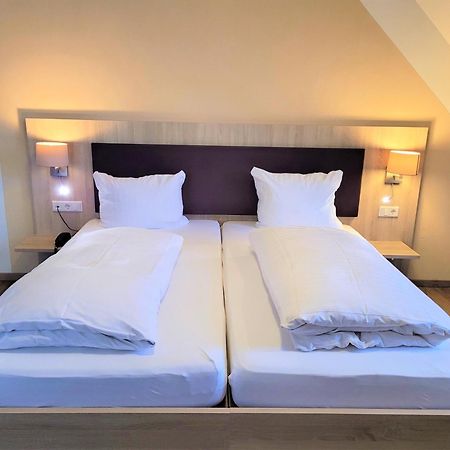 Hotel Roessle Furstenberg  エクステリア 写真