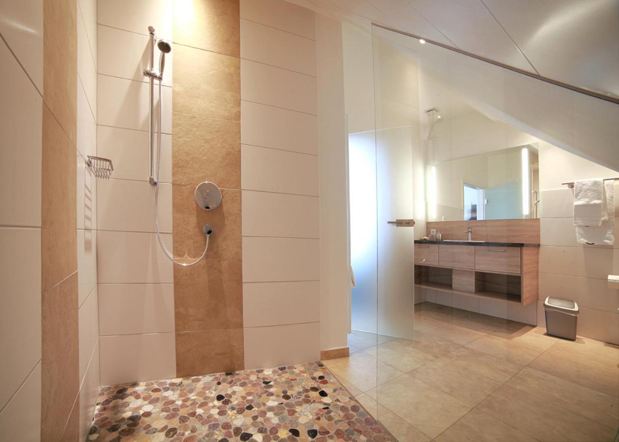 Hotel Roessle Furstenberg  部屋 写真