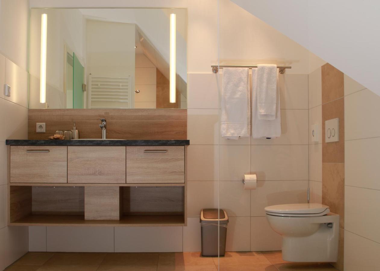 Hotel Roessle Furstenberg  部屋 写真