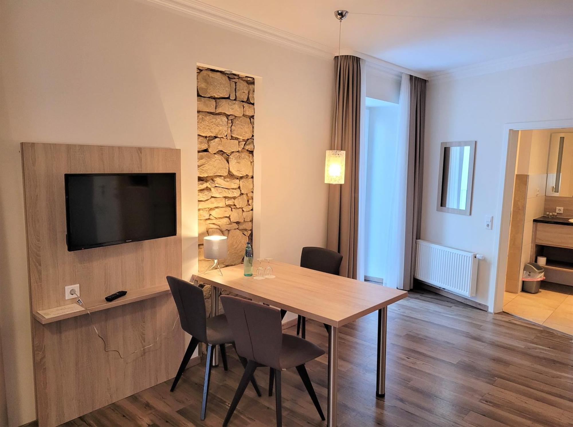 Hotel Roessle Furstenberg  エクステリア 写真