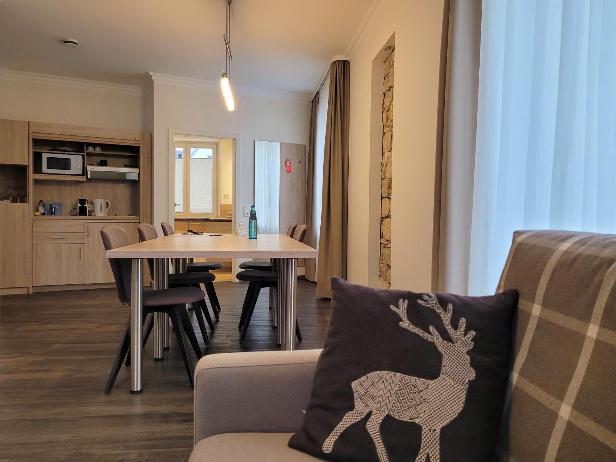 Hotel Roessle Furstenberg  エクステリア 写真