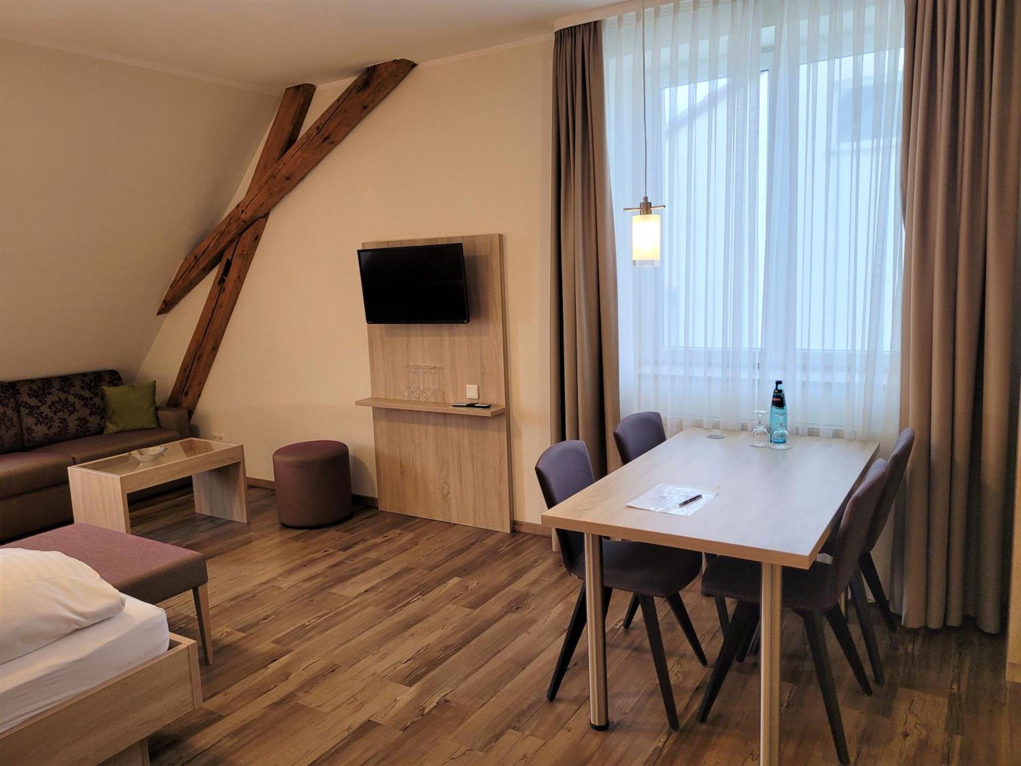 Hotel Roessle Furstenberg  エクステリア 写真